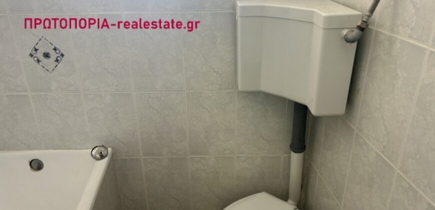 Λαμια-Κεντρο Ενοικιαζεται 55τμ Ισογειο.