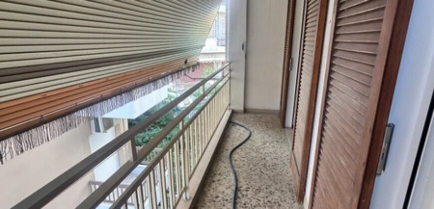 Λαμια-Κεντρο Ενοικιαζεται διαμερισμα 64τμ,2ου οροφου,πεντε λεπτα απο τισ πλατειες και αμεσα προσβασιμο σε συγκοινωνιες.