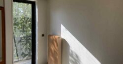 Λαμια-Ενοικιαζεται στη Καλυβιων διαμερισμα 90τμ 2ου οροφου.