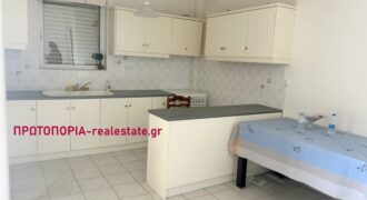 Αγιος Κωνσταντινος Φθιωτιδας,Πωλειται Διαμερισμα τριαρι 78τμ 1ου οροφου με θεα στη θαλασσα.