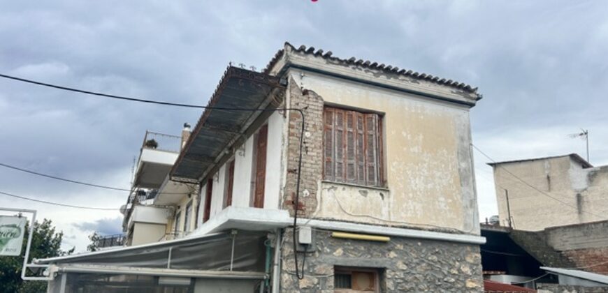 Ν.Μαγνησια με Αποκλειστικοτητα,Πωλειται εντος Γωνιακου οικοπεδου 264τμ οικημα.