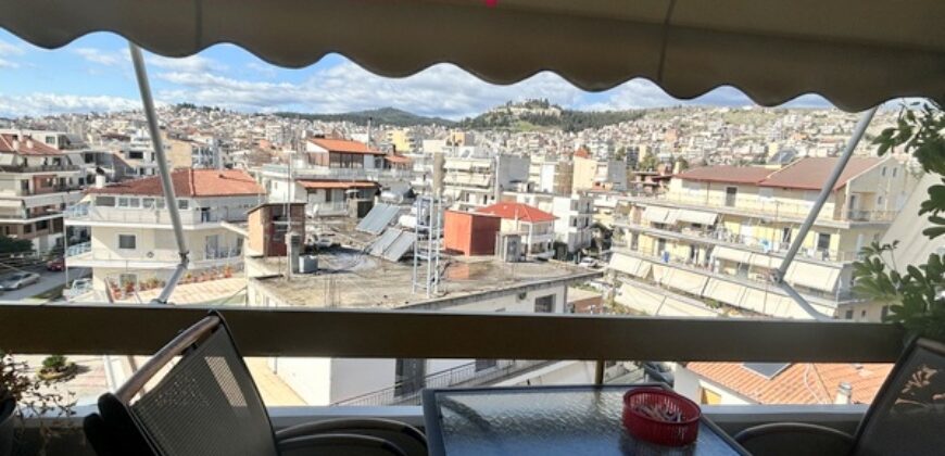 Λαμια-Ενοικιαζεται 3αρι κοντα στο Κεντρο στις γραμμες.