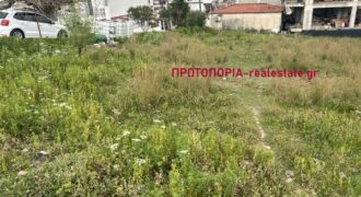 Πωλειται Οικοπεδο στα Ανω Ρεβενια-Καλυβια 730τμ Γωνιακο.