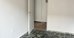 ΚΑΜΜΕΝΑ ΒΟΥΡΛΑ-ΕΝΟΙΚΙΑΖΕΤΑΙ ΓΚΑΡΣΟΝΙΕΡΑ