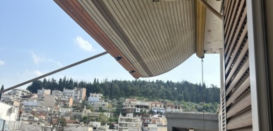 ΕΝΟΙΚΙΑΖΕΤΑΙ δυαρι 60 τμ στο Κεντρο της Λαμιας