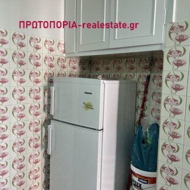 ΕΝΟΙΚΙΑΖΕΤΑΙ δυαρι 60 τμ στο Κεντρο της Λαμιας