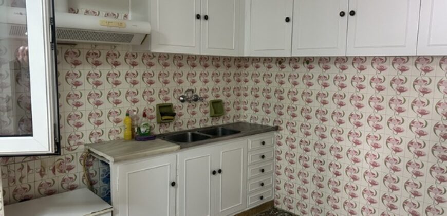 ΕΝΟΙΚΙΑΖΕΤΑΙ δυαρι 60 τμ στο Κεντρο της Λαμιας