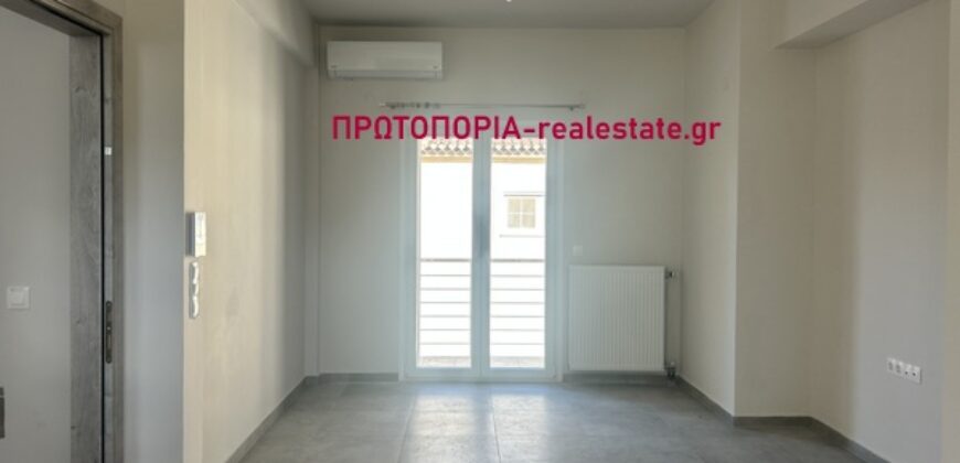 προς ενοικίαση εξαιρετικής κατασκευής νεόδμητο διαμέρισμα, έτους κατασκευής 2026, συνολικής επιφάνειας 70 τ.μ., στον 1ο όροφο, σε προνομιακή παραθαλάσσια τοποθεσία του Δήμου Στυλίδας.