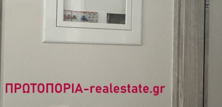 προς ενοικίαση εξαιρετικής κατασκευής νεόδμητο διαμέρισμα, έτους κατασκευής 2026, συνολικής επιφάνειας 70 τ.μ., στον 1ο όροφο, σε προνομιακή παραθαλάσσια τοποθεσία του Δήμου Στυλίδας.