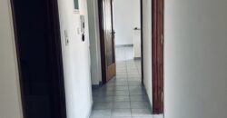 Λαμία – Κέντρο ενοικιάζεται διαμέρισμα 2ου ορόφου, επιφάνειας 81 τ.μ., σε ιδιαίτερα προνομιακή και κεντρική τοποθεσία της πόλης