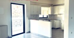 Λαμία – Κέντρο ενοικιάζεται διαμέρισμα 2ου ορόφου, επιφάνειας 81 τ.μ., σε ιδιαίτερα προνομιακή και κεντρική τοποθεσία της πόλης